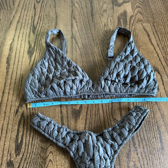 Skims RARE Quilted Bralette and Thong Panty Set Gunmetal Gray Plus Size 3X/2X - Picture 4 of 11